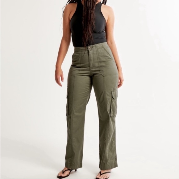 Abercrombie & Fitch Relaxed Cargo Fit Pant Size 16 Women’s Utility Cotton Green - Picture 1 of 14